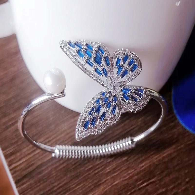 Women's Fashion Hollowed-out Vintage Bracelet